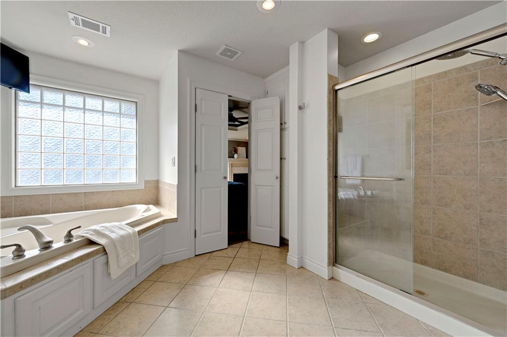 6000 W 142 Street Property Photo 23