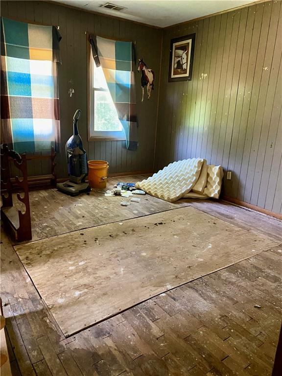 210 N Bates Avenue Property Photo 8