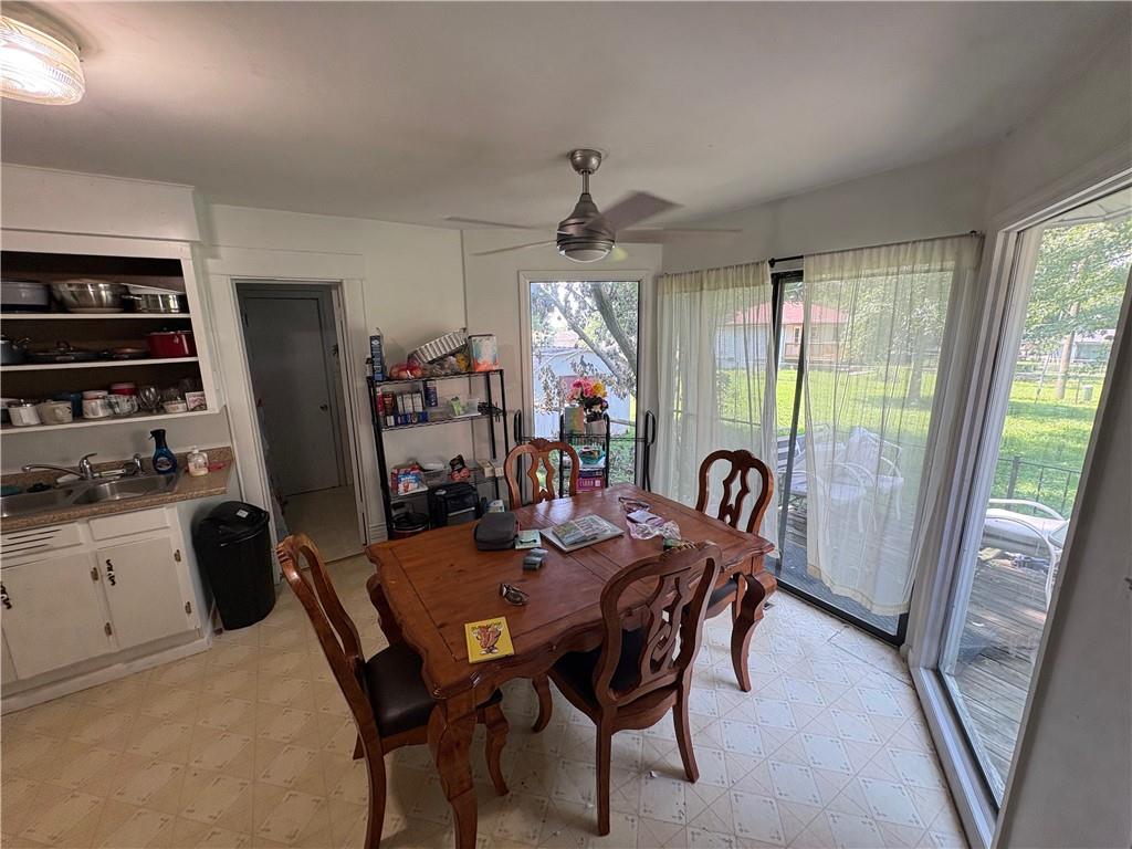 304 S Rogers Road Property Photo 5