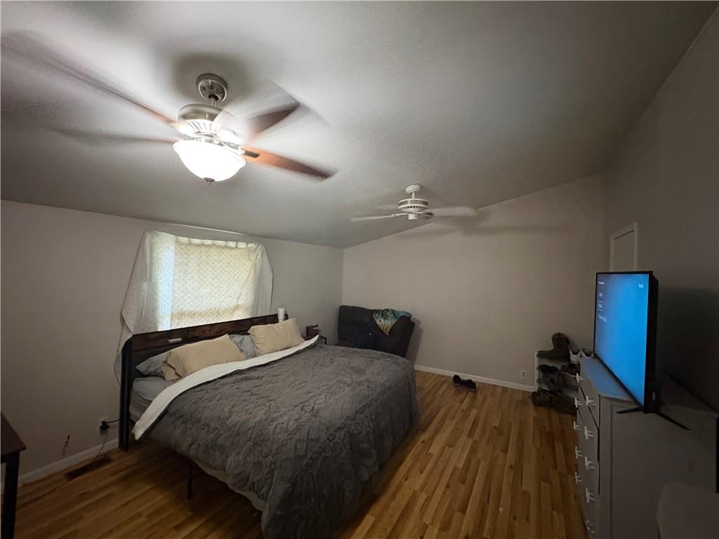 304 S Rogers Road Property Photo 9