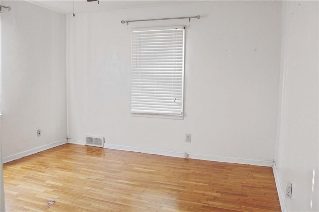 601 W Broadway Street Property Photo 17