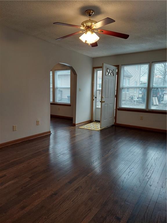 1610 S Northern Boulevard Property Photo 43