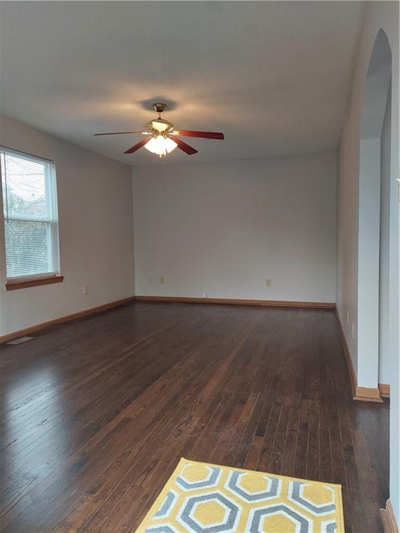 1610 S Northern Boulevard Property Photo 45