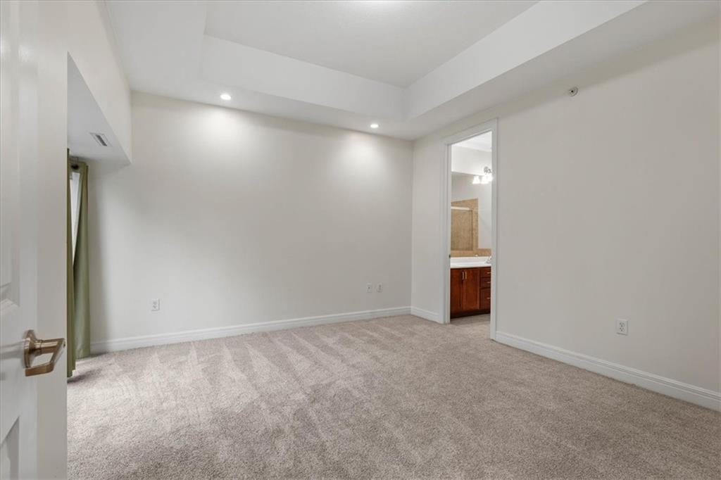 1101 Walnut Street Property Photo 9