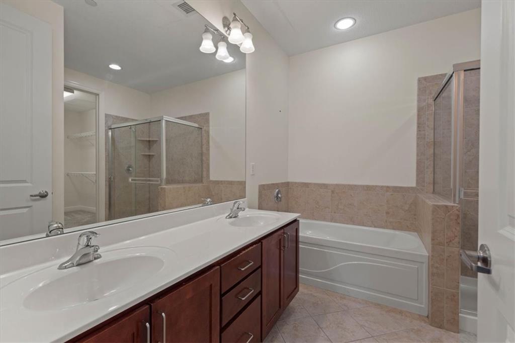 1101 Walnut Street Property Photo 11