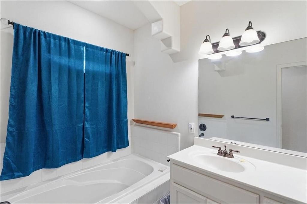 710 N 74th Street Property Photo 14