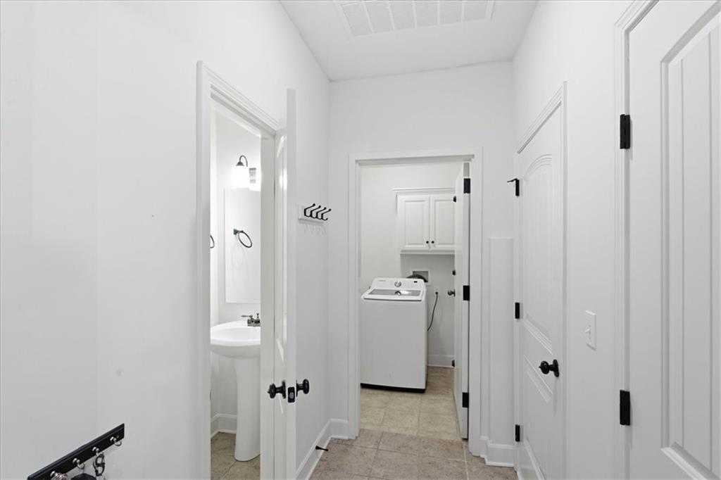 710 N 74th Street Property Photo 15