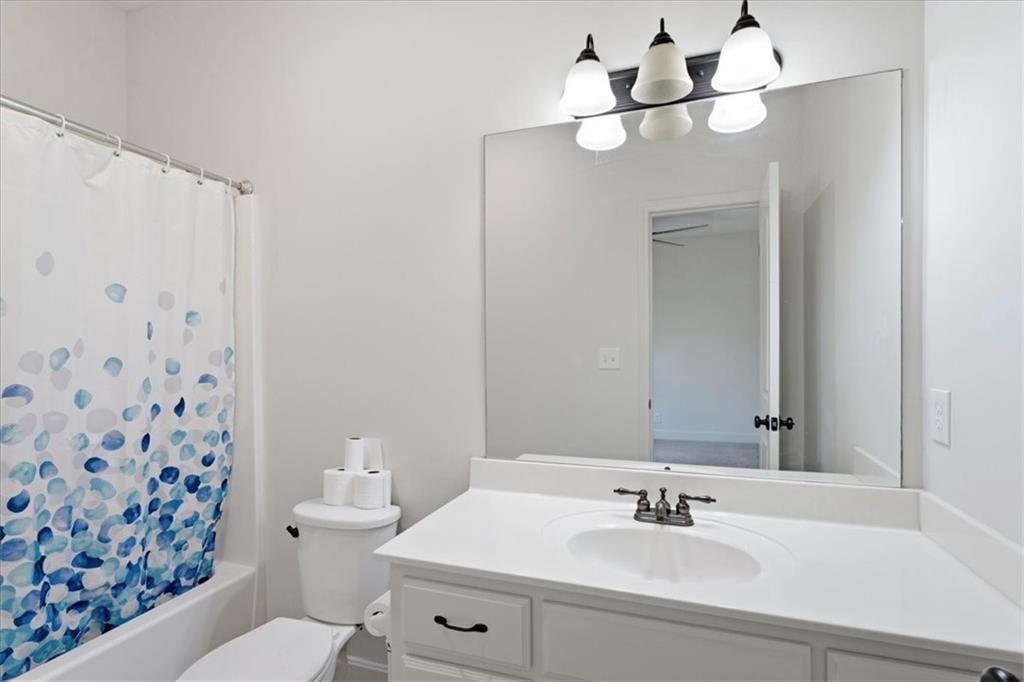 710 N 74th Street Property Photo 17