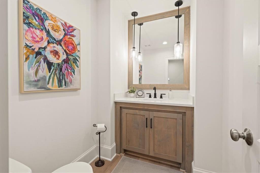 17604 High Street Property Photo 14