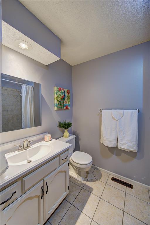 1231 Ne Deerbrook Circle Property Photo 11