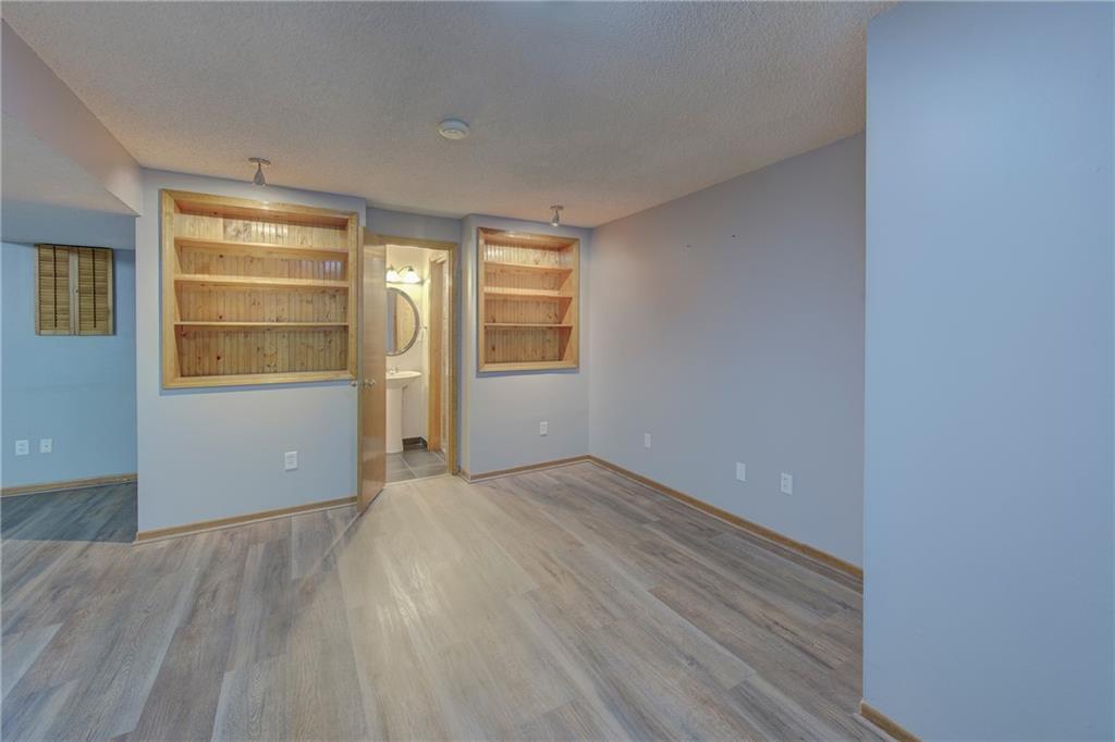 1231 Ne Deerbrook Circle Property Photo 23