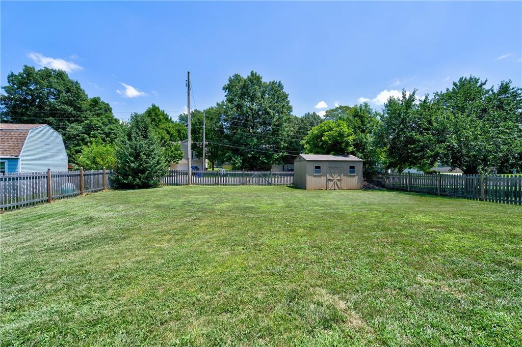 1231 Ne Deerbrook Circle Property Photo 30