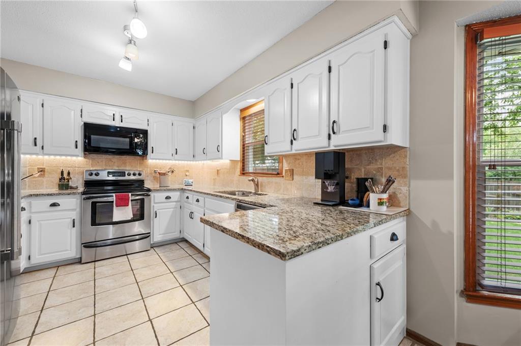 8448 Constance Street Property Photo 16