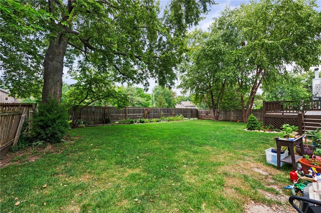 8448 Constance Street Property Photo 43