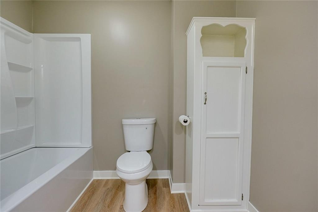 501 W Mcdowell Avenue Property Photo 14