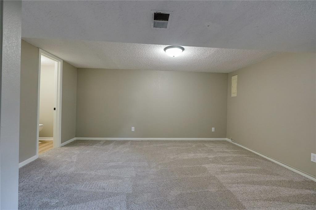 501 W Mcdowell Avenue Property Photo 27