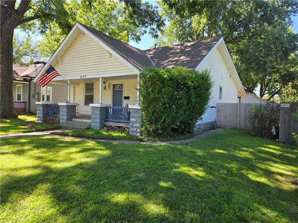 430 Walnut Avenue Property Photo 1