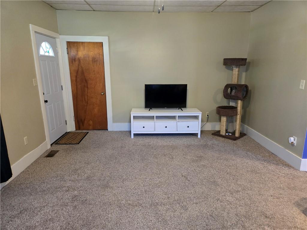 430 Walnut Avenue Property Photo 7