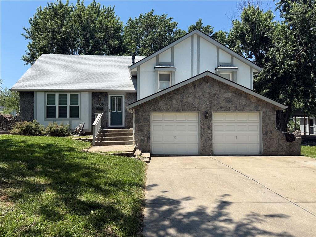 505 S Ridge Drive Property Photo 1
