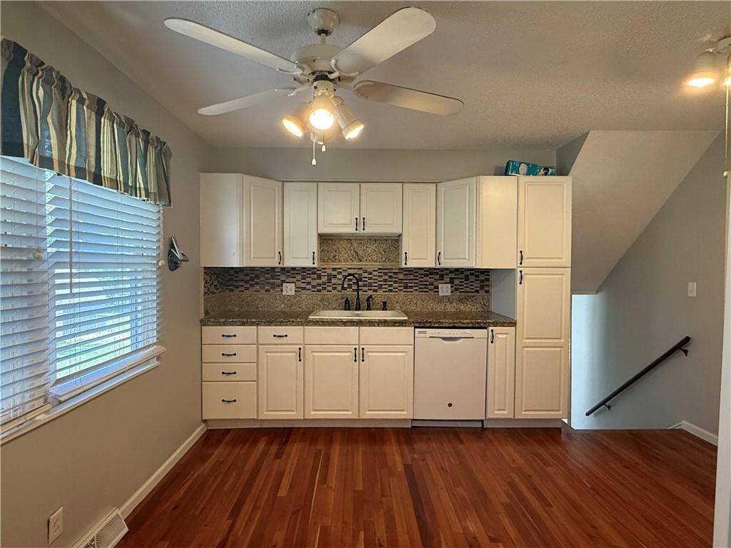 505 S Ridge Drive Property Photo 6