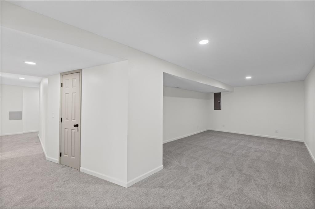 21470 W 122nd Street Property Photo 37