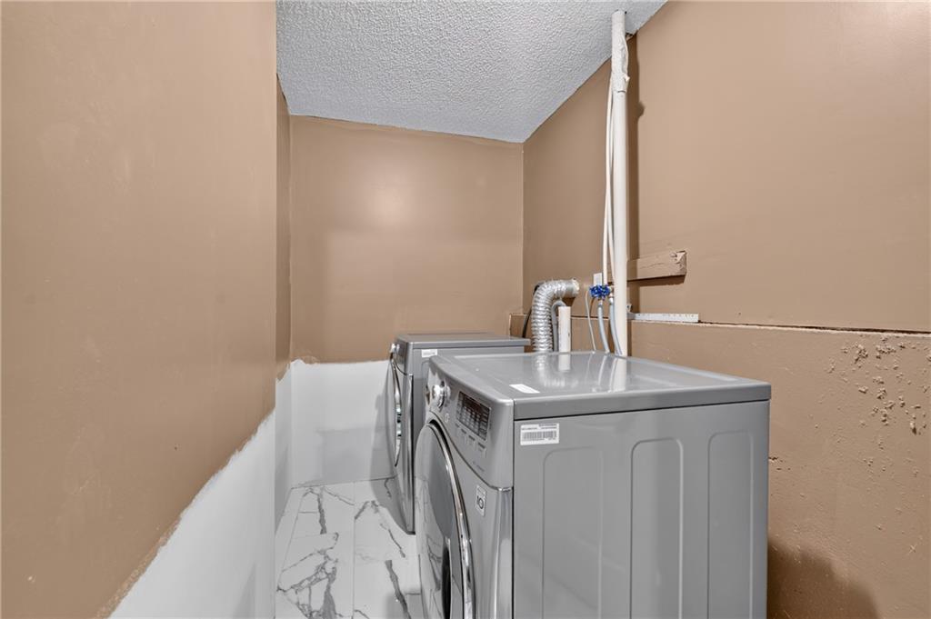 16076 South Avalon N/a Property Photo 18