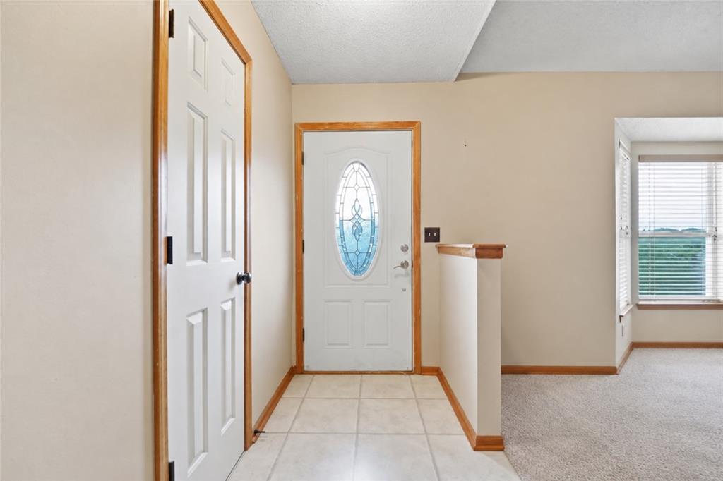 2136 Sw Sterling Drive Property Photo 2