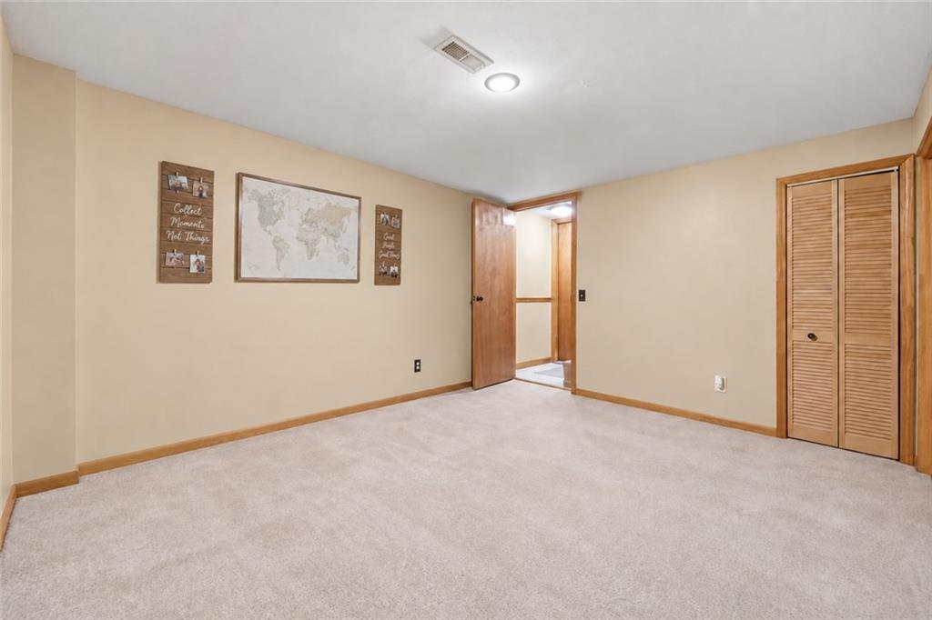 2136 Sw Sterling Drive Property Photo 13