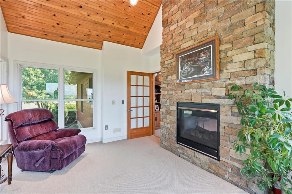 31620 Ne 2400th Road Property Photo 15