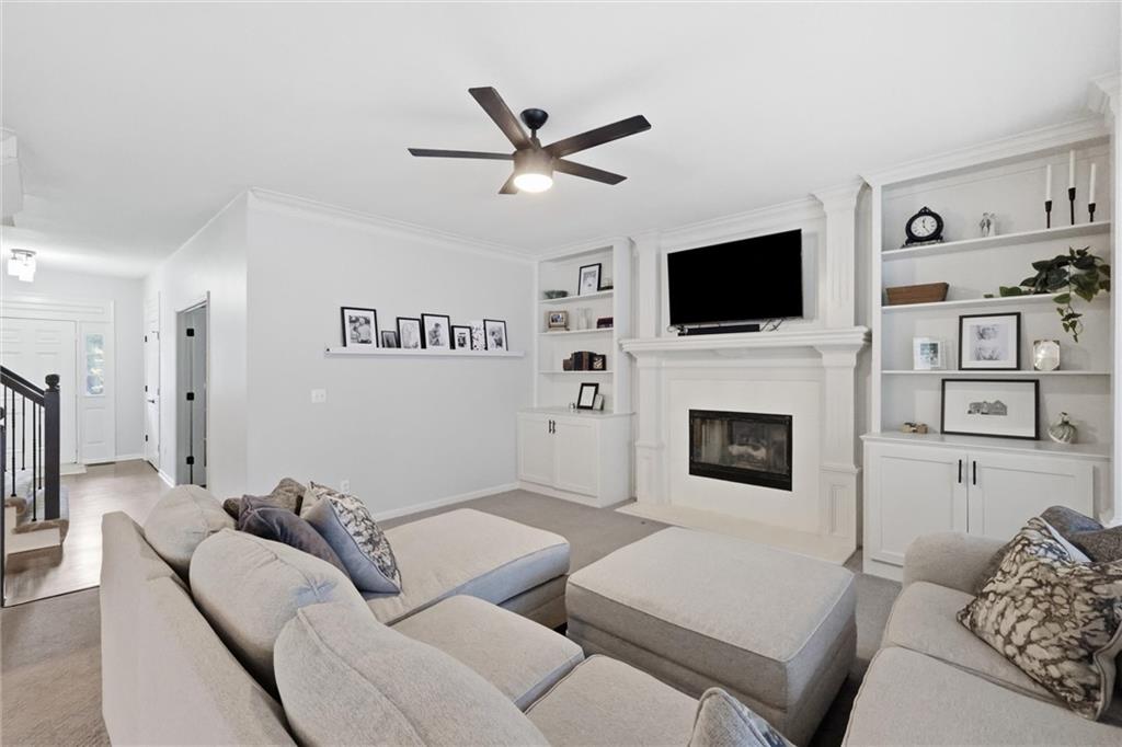 5308 W 140th Street Property Photo 7