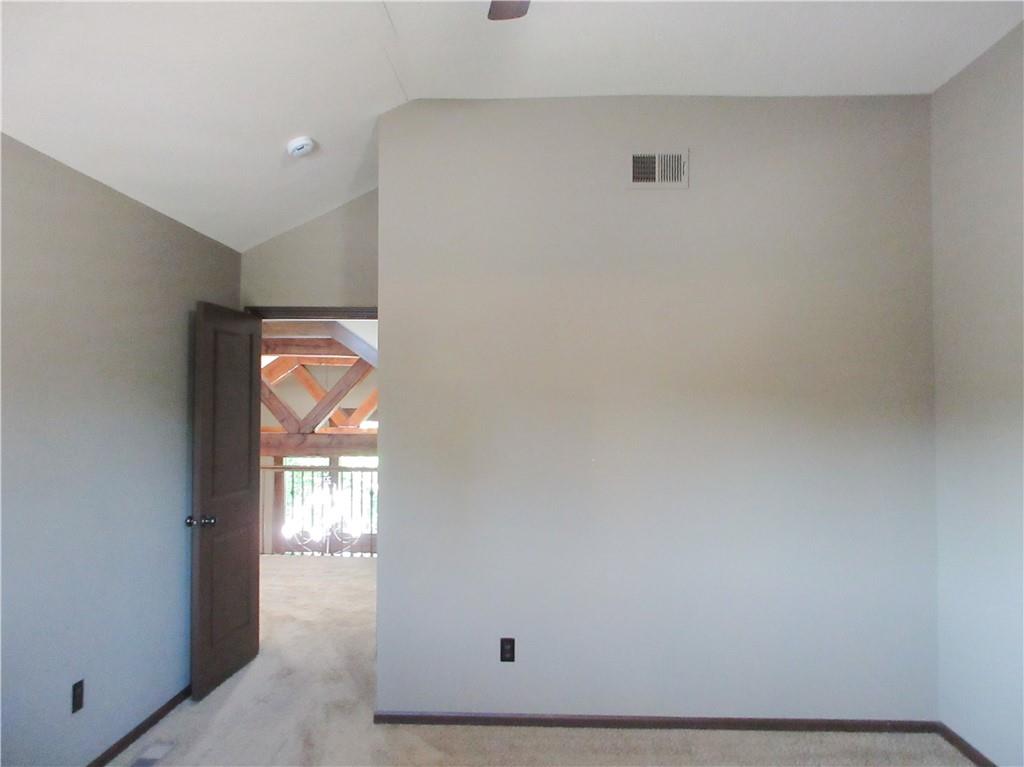20924 W 68th Street Property Photo 21