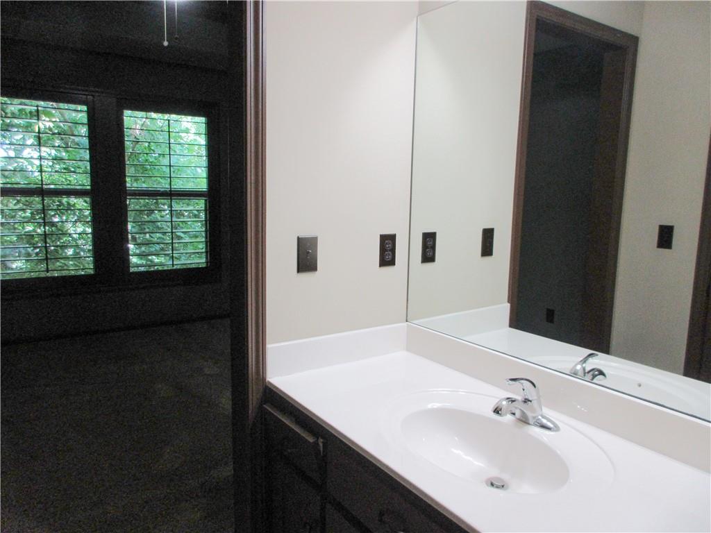 20924 W 68th Street Property Photo 24