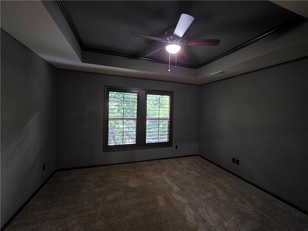 20924 W 68th Street Property Photo 29