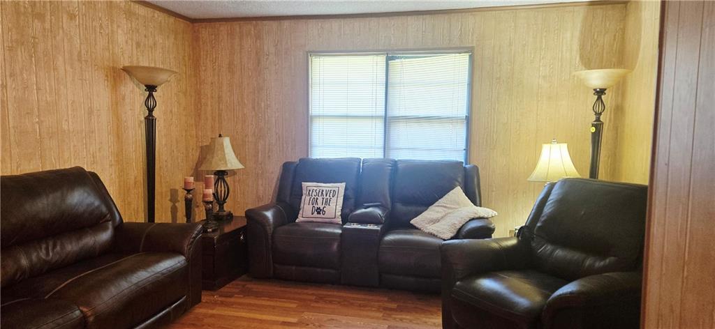 413 S Dittman Street Property Photo 3