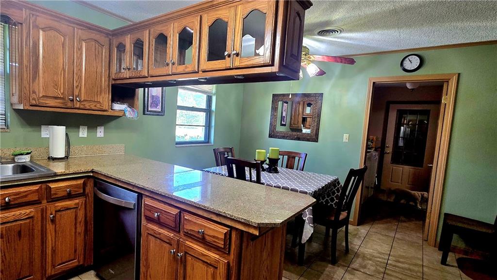 413 S Dittman Street Property Photo 8