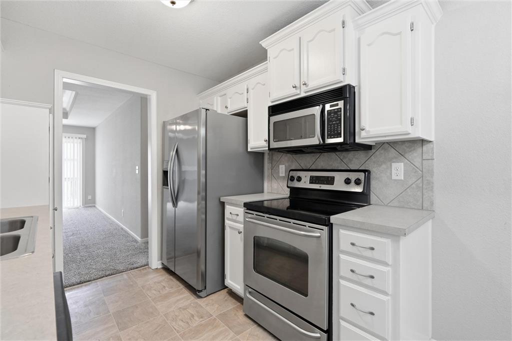 1306 Ashley Drive Property Photo 9