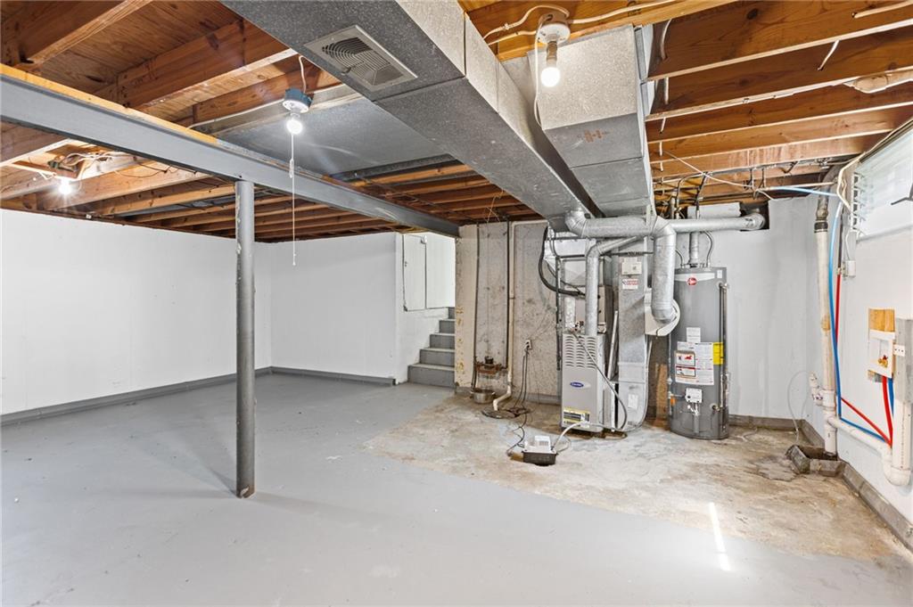 11810 Smalley Avenue Property Photo 27