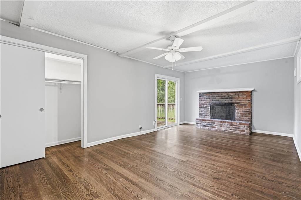 6537 Sears Drive Property Photo 7