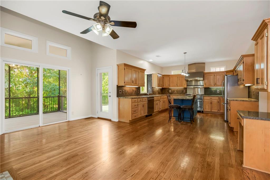 808 Sw Springwater Lane Property Photo 10