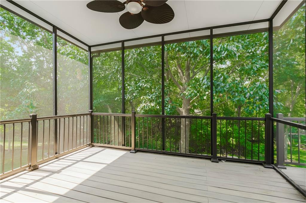808 Sw Springwater Lane Property Photo 42