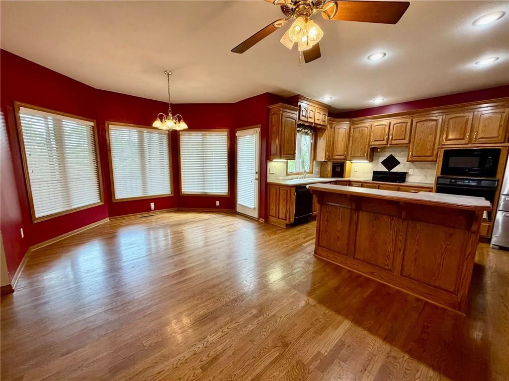 2514 Sw Wintervalley Court Property Photo 6