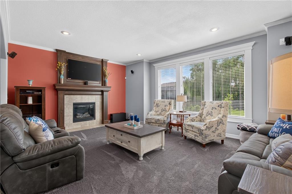 420 Meadowlark Drive Property Photo 10