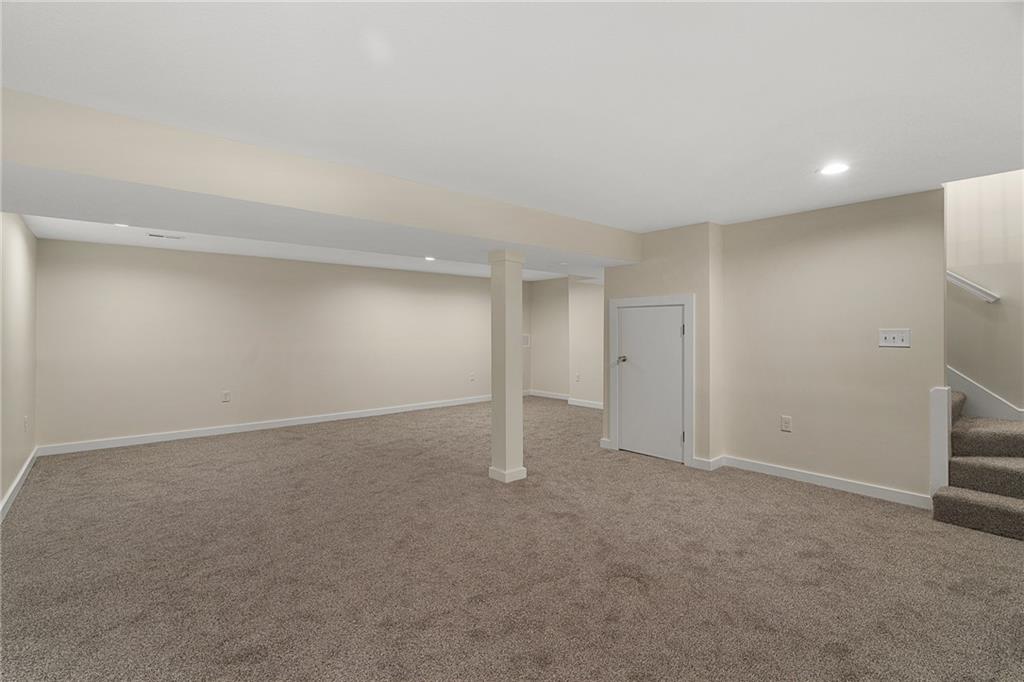 7332 Parallel Parkway Property Photo 25
