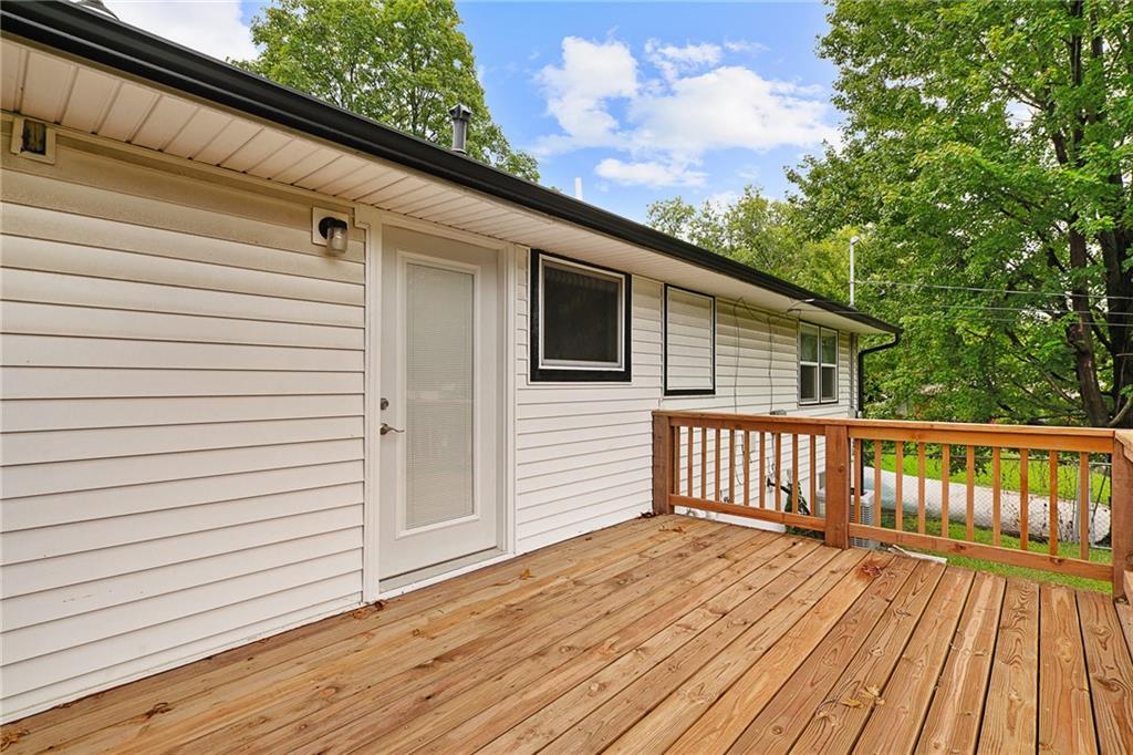 7332 Parallel Parkway Property Photo 34