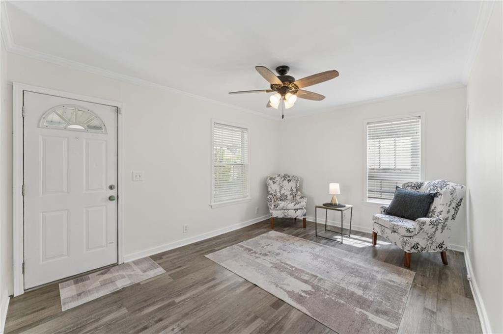601 W 77th Street Property Photo 3