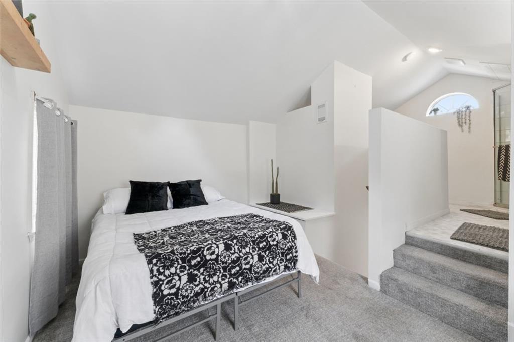 601 W 77th Street Property Photo 15