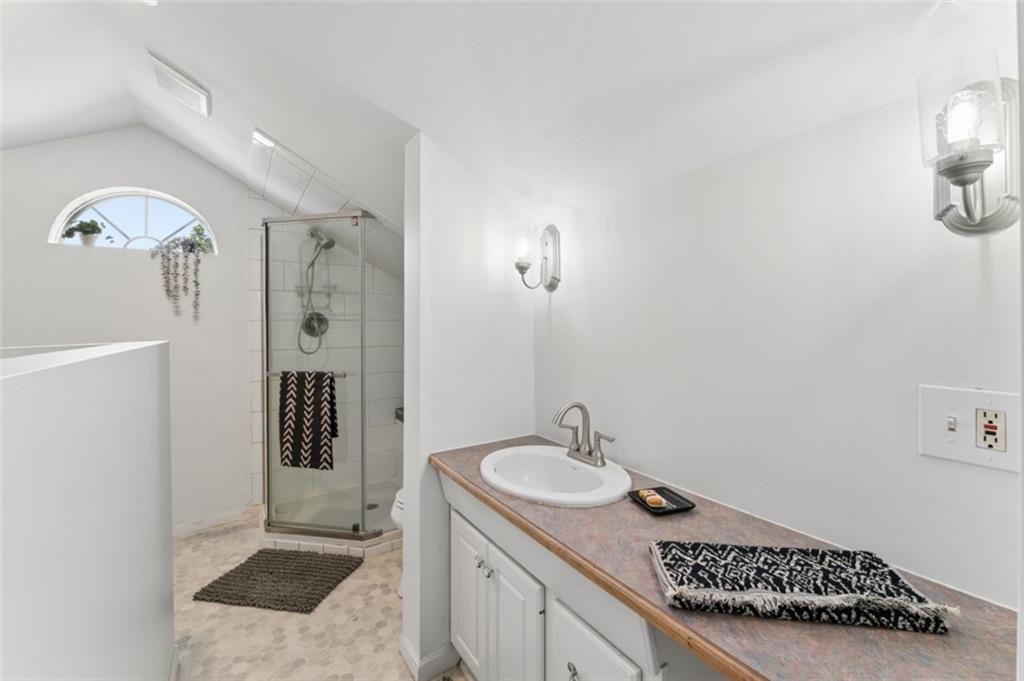 601 W 77th Street Property Photo 16