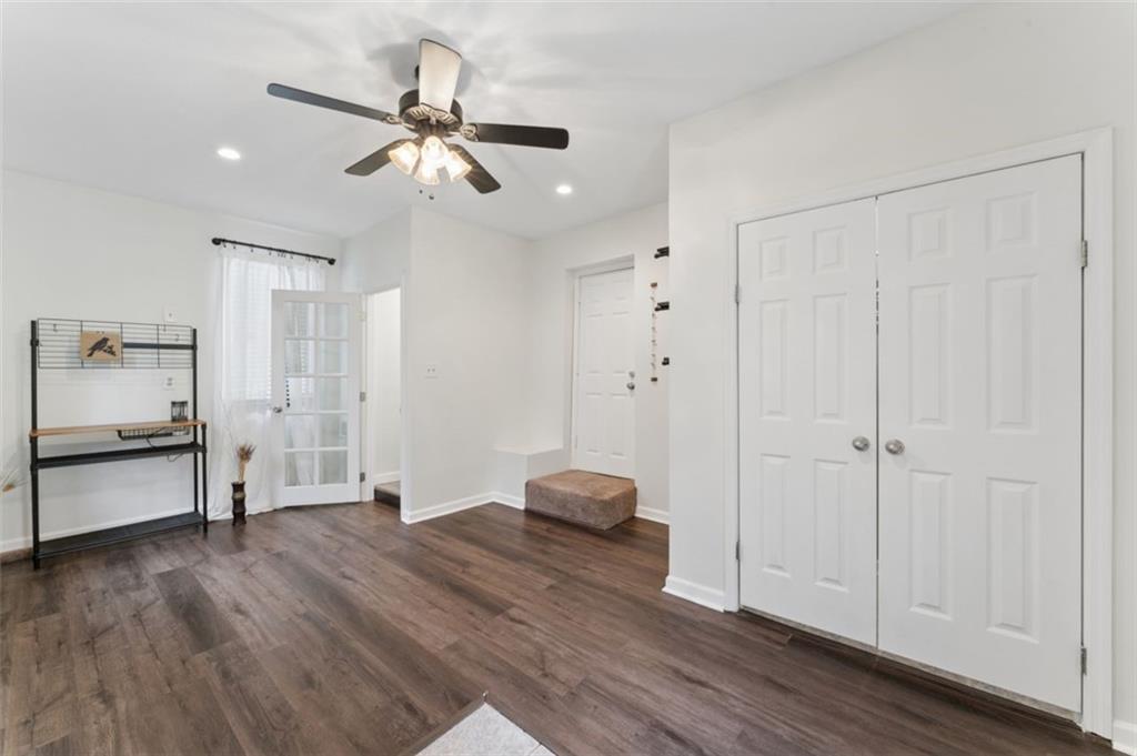 601 W 77th Street Property Photo 20