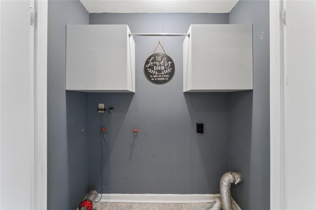 601 W 77th Street Property Photo 22