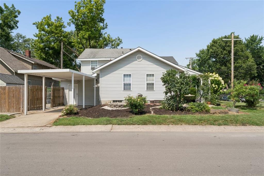 601 W 77th Street Property Photo 30